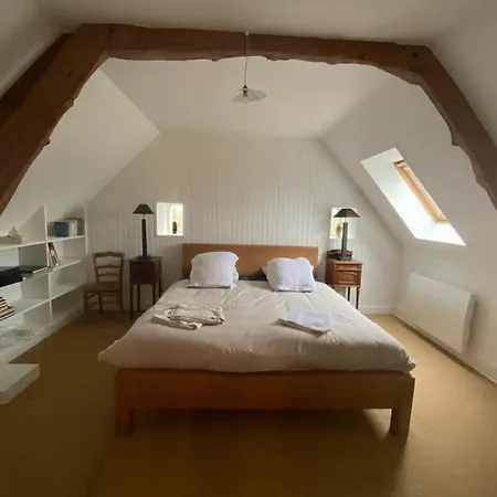 Ferienhaus Maison Spacieuse Grand Jardin Clos Belle Terrasse Amenagee Parling 2 Kms Plage D'arromanches Proche Bayeux Et Plages Du Debarquement