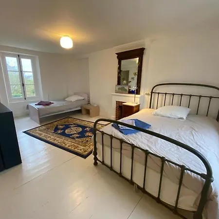 Ferienhaus Maison Spacieuse Grand Jardin Clos Belle Terrasse Amenagee Parling 2 Kms Plage D'arromanches Proche Bayeux Et Plages Du Debarquement Tracy-sur-Mer