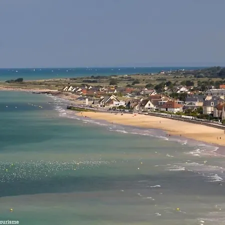 Maison Spacieuse Grand Jardin Clos Belle Terrasse Amenagee Parling 2 Kms Plage D'arromanches Proche Bayeux Et Plages Du Debarquement Tracy-sur-Mer
