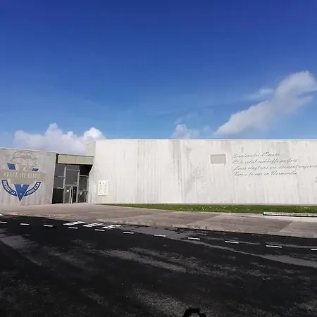 Ferienhaus Maison Spacieuse Grand Jardin Clos Belle Terrasse Amenagee Parling 2 Kms Plage D'arromanches Proche Bayeux Et Plages Du Debarquement *
