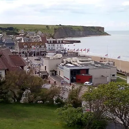 Maison Spacieuse Grand Jardin Clos Belle Terrasse Amenagee Parling 2 Kms Plage D'arromanches Proche Bayeux Et Plages Du Debarquement Дом отдыха